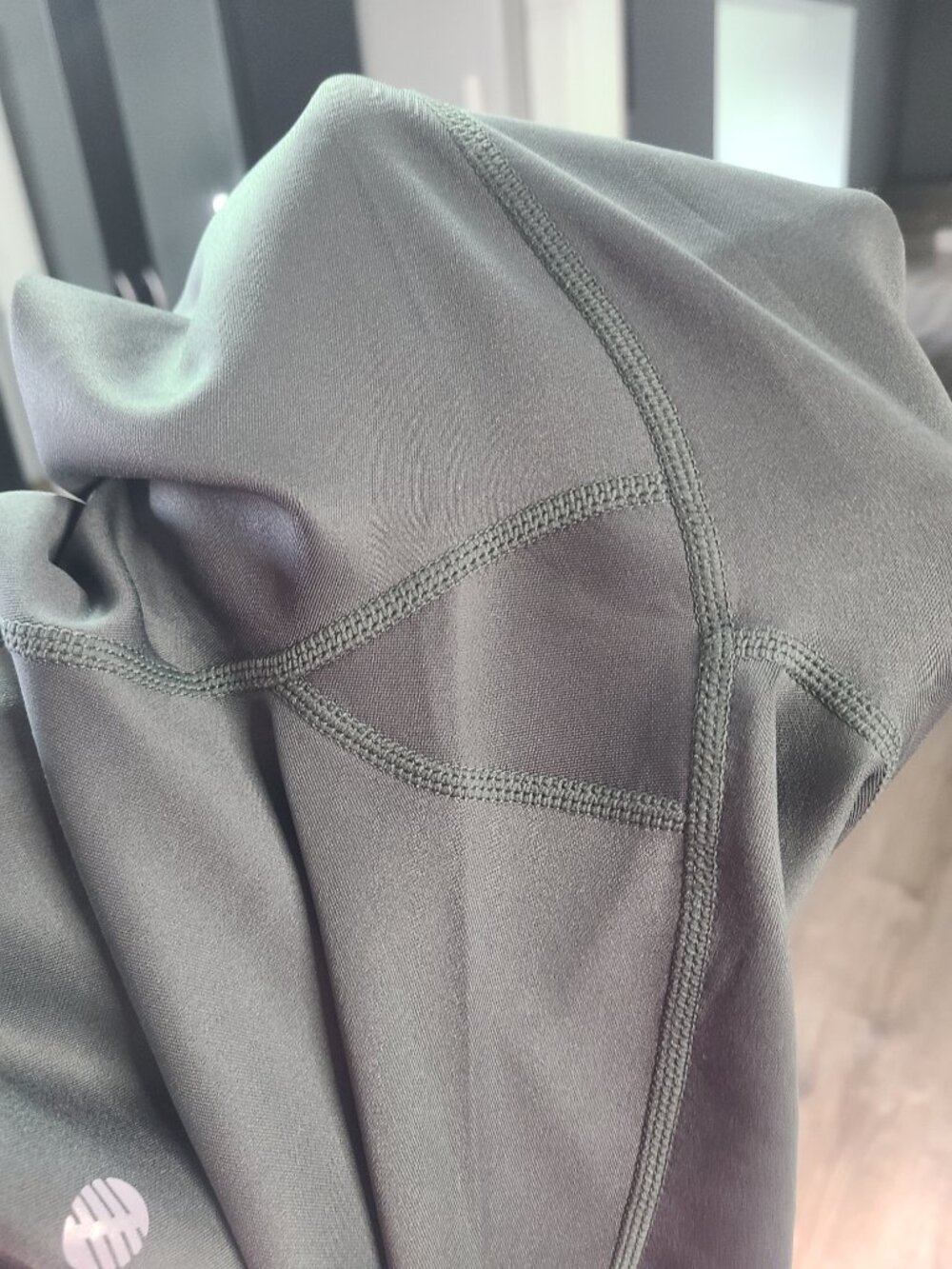 Z By Zella Aura High Waist 3-Pocket Ankle Split Leggings Olive Green- Size Small - Picture 6 of 8
